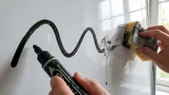 Odstranění skvrn od fixů: jednoduchý postup, který zachrání oblečení a nábytek